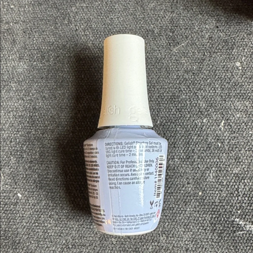 Gelish Structure Clear Gel Polish - Picture 2 of 2